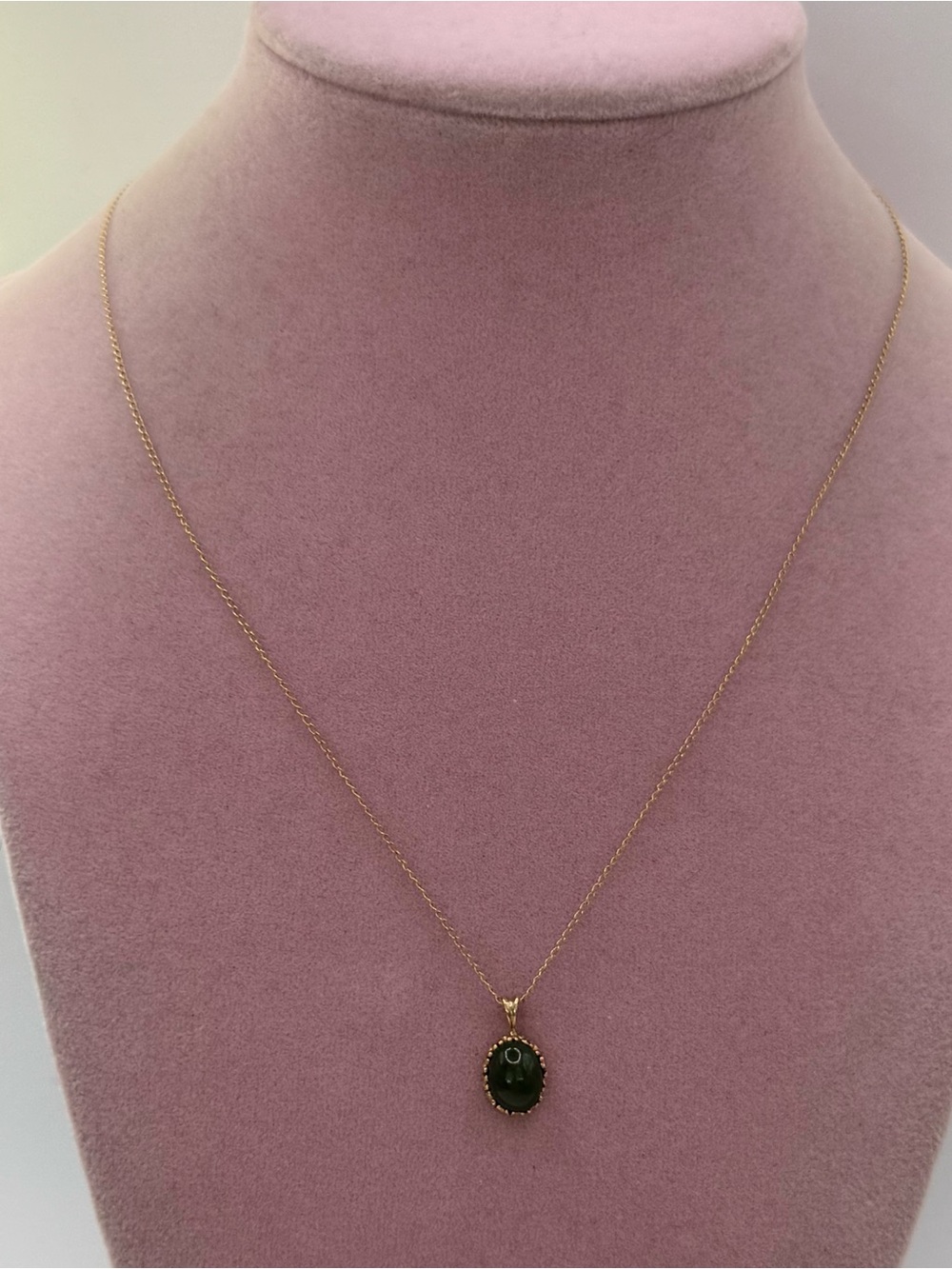 10k Gold Necklace with Dark Green Jade Oval Pendant